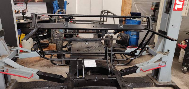 Armature avant de Méhari