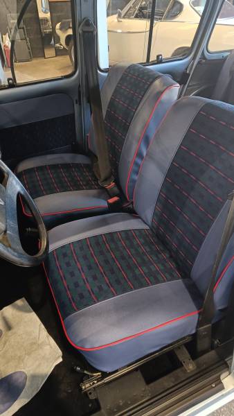 Restauration complète Renault 4L CLAN