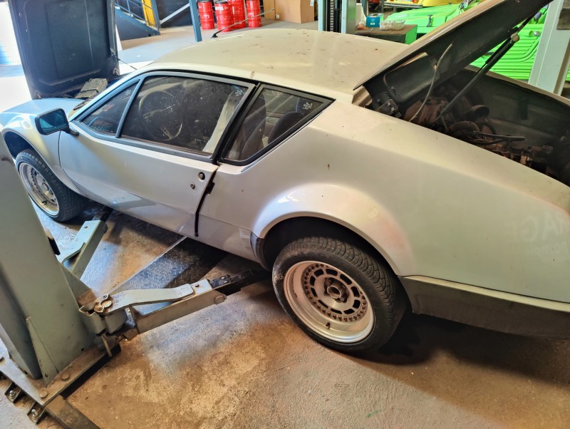 Restauration du circuit de refroidissement d'une Alpine A310 d'exception dans les Bouches-du-Rhône