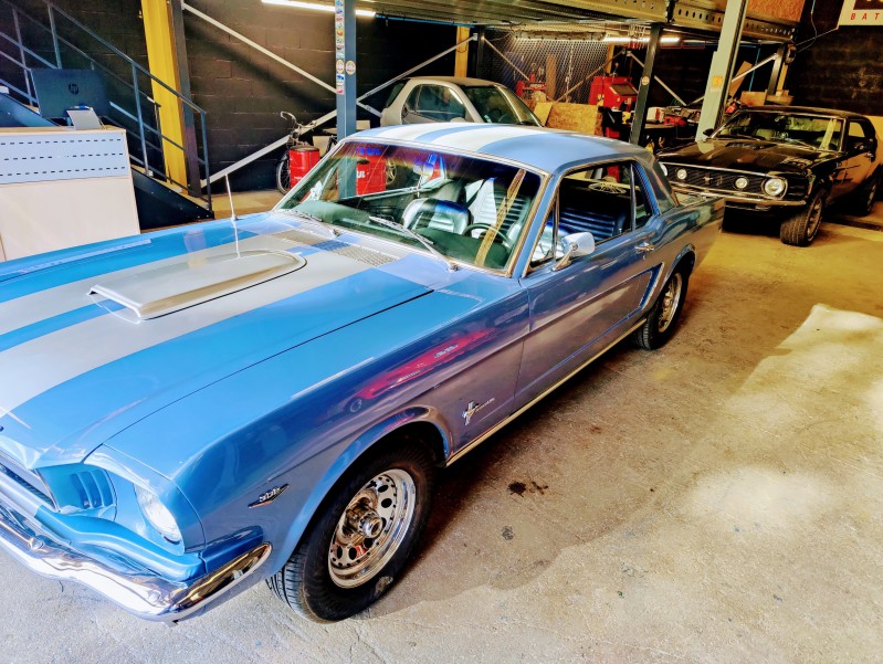 Mustang 302 dans notre atelier proche de Marseille